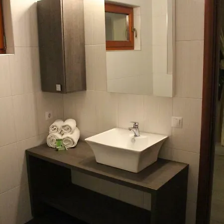 Lakehouse Case de vacanță *