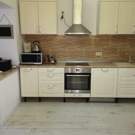 Lakehouse Holiday home Chinteni